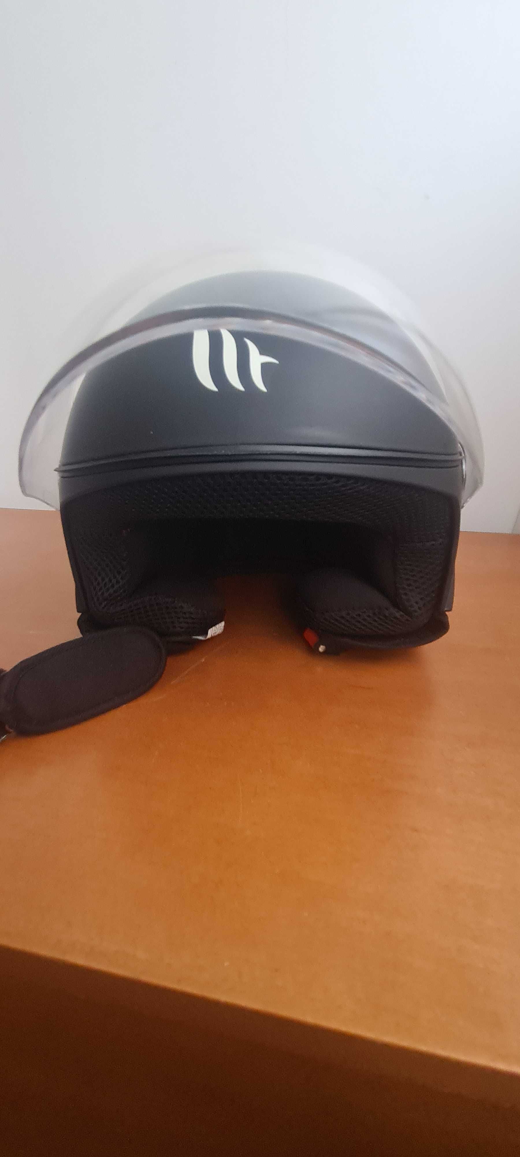 Vendo  capacetes