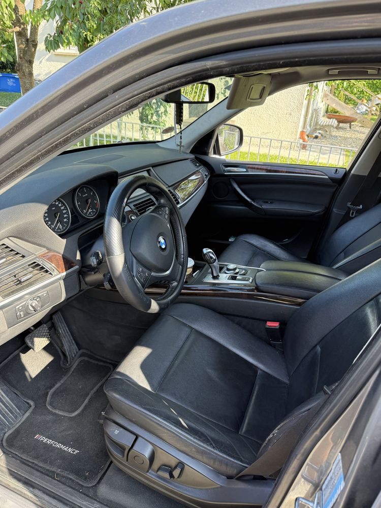 Bmw x5 e70 3.0d Нерастаможен