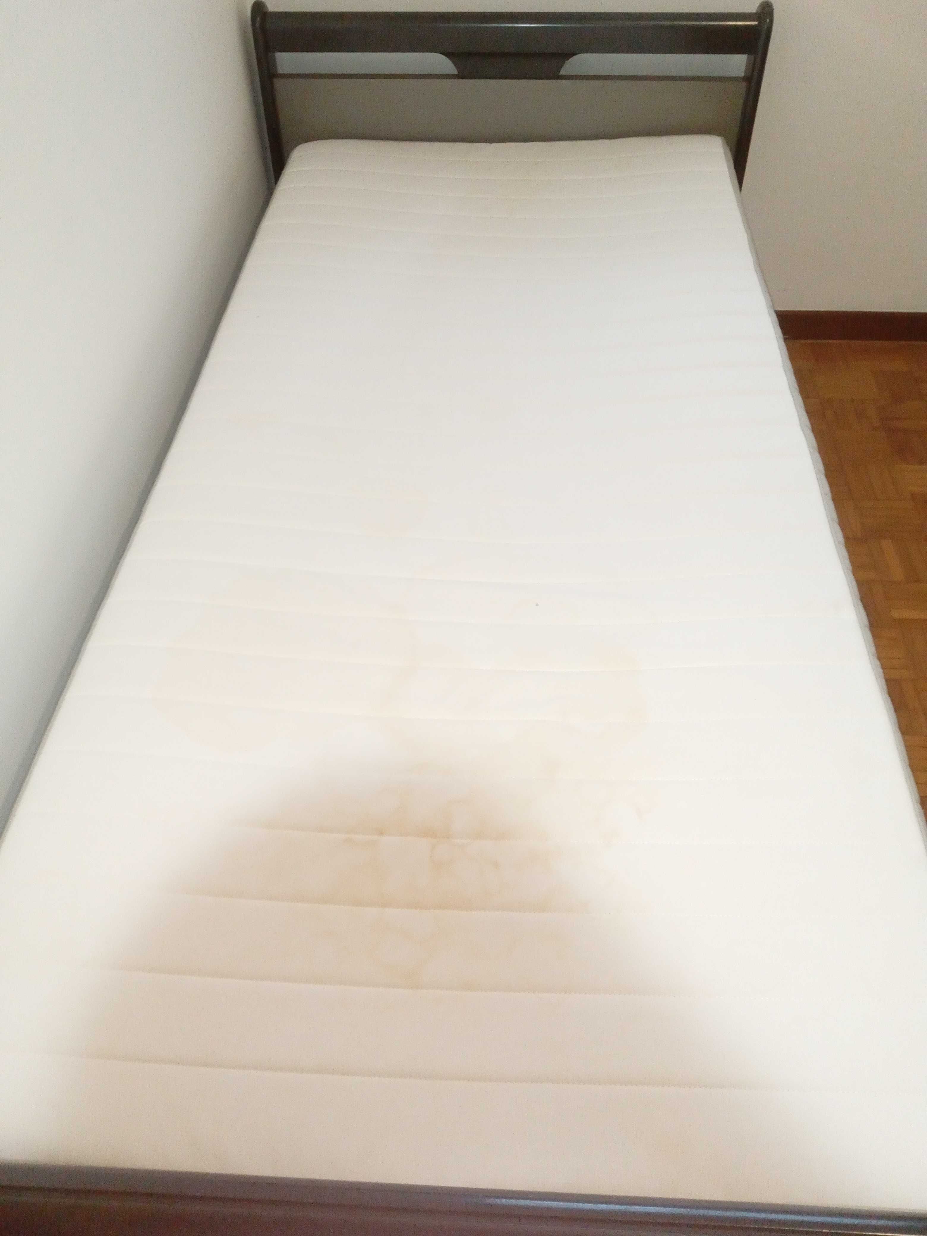 Cama 1 corpo preta e cinza 0,90 x 2 m