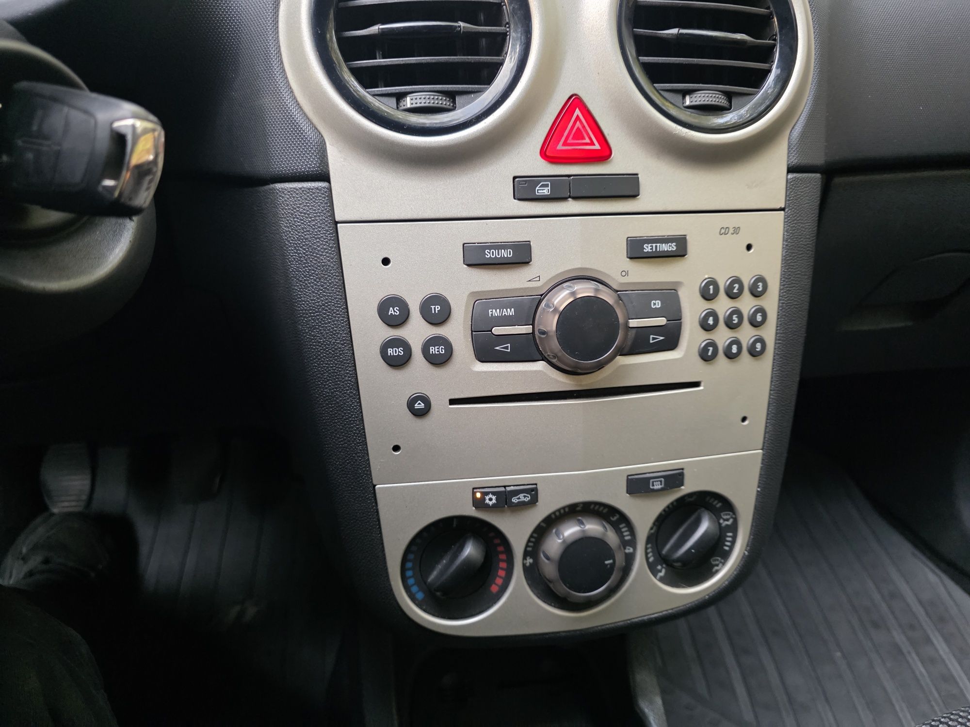 Opel corsa d 1.3 cdti 2 lugares