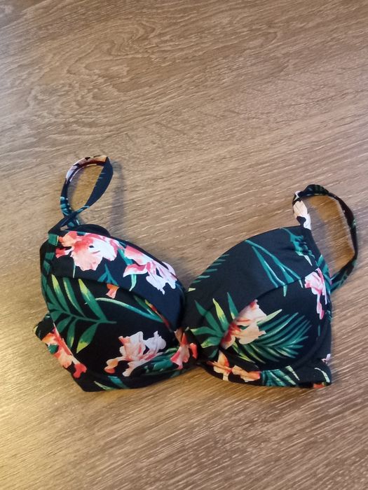 Купальники Н&М та F&F