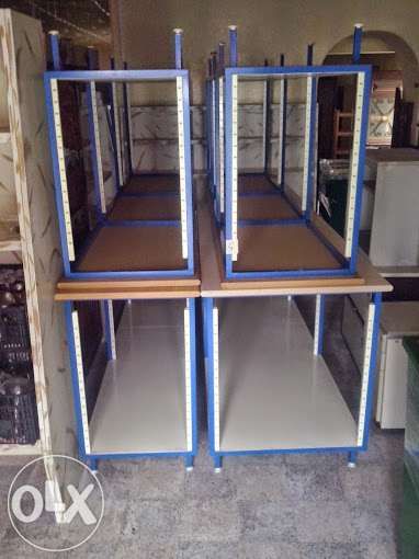 Mesa de trabalho c/ prat. intermédia 3000x600 mm