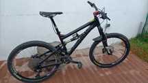 Bicicleta Banshee Rune V3