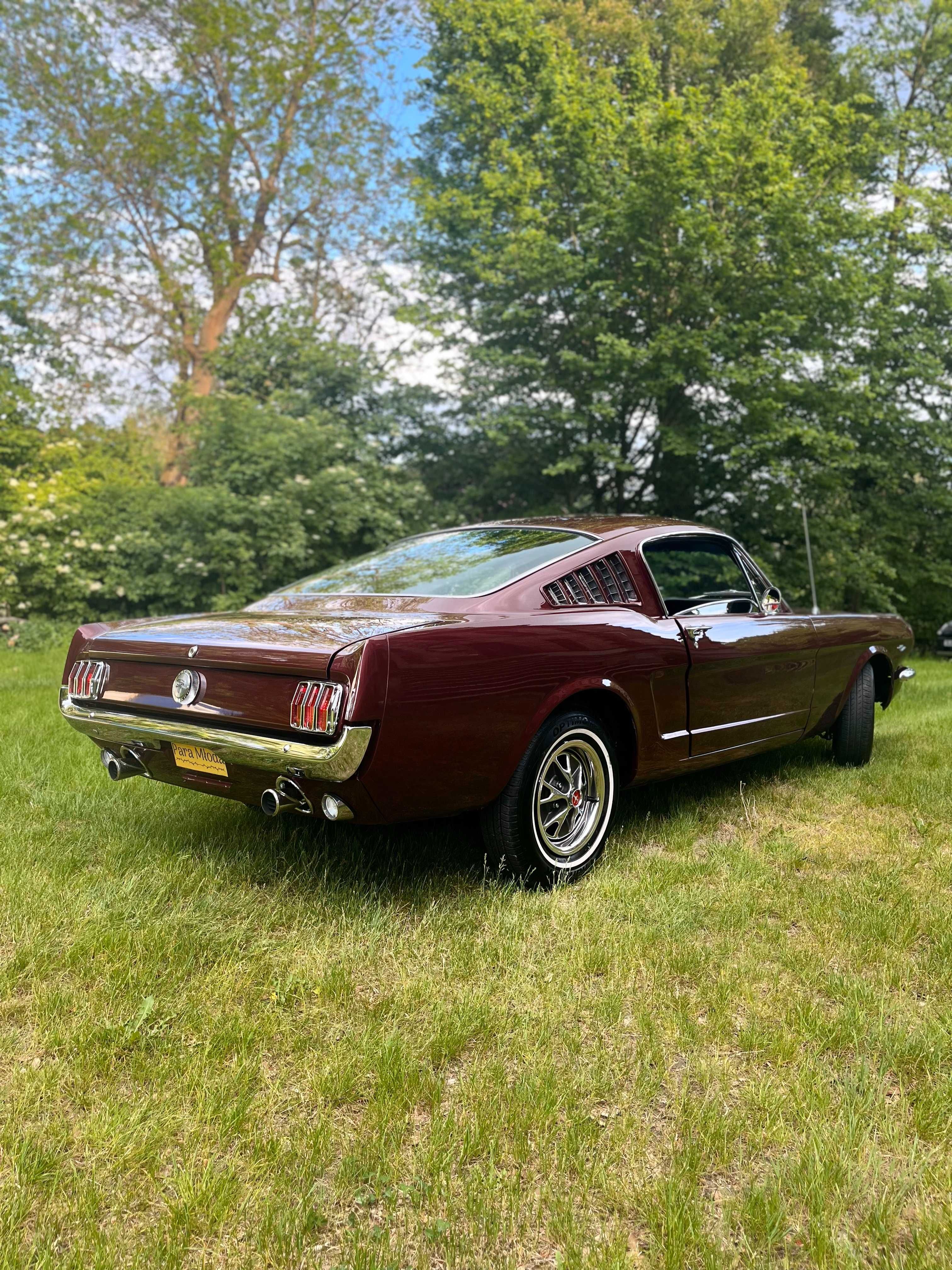 FORD MUSTANG FASTBACK GT 1966 V8 wynajem na ślub, sesję - prezent