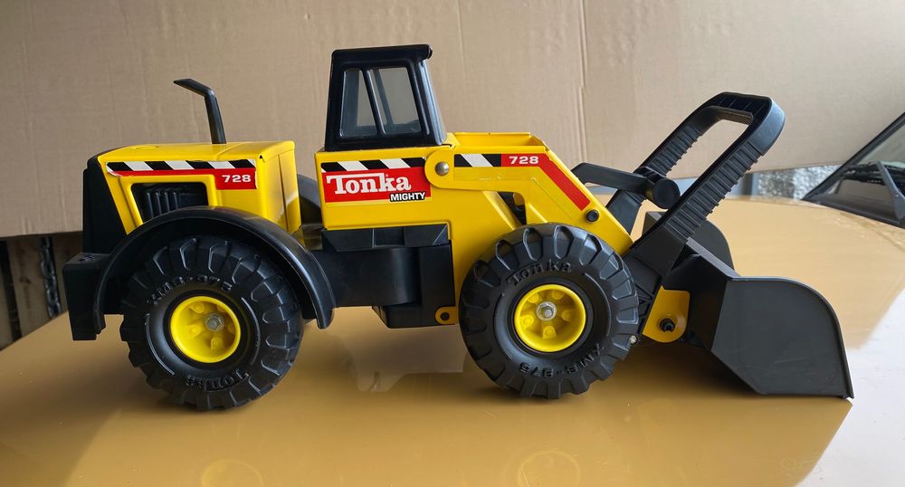 Tonka Mighty camião