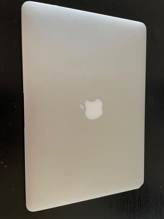 MacBook air i7 Apple