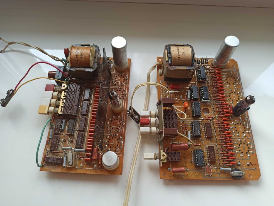 Плати часы электроника годинника на лампах зроби сам БЕЗКОШТОВНА ОЛХдо