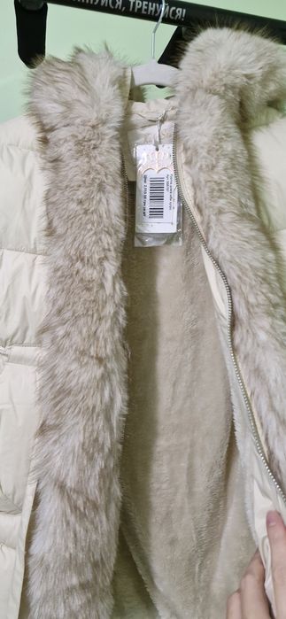 Зимова куртка для дівчинки