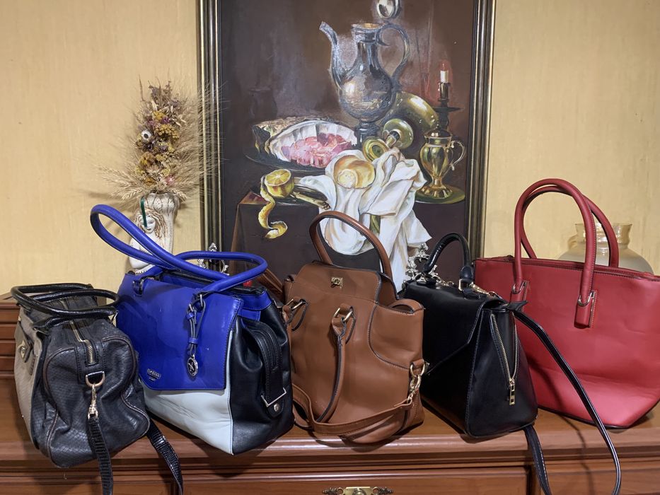 Жіночі елегантні сумочки