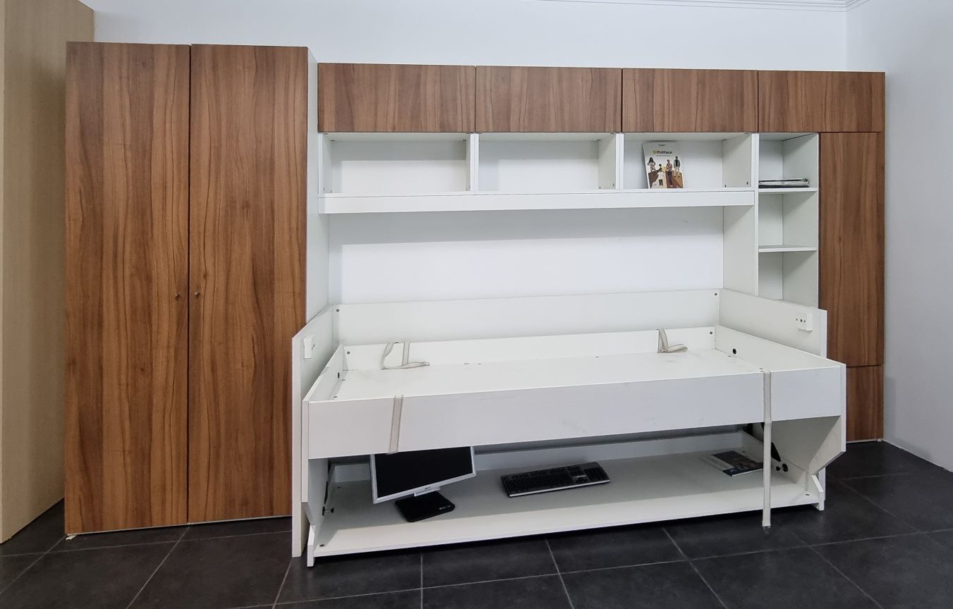 Cama Oculta com secretária + Armários