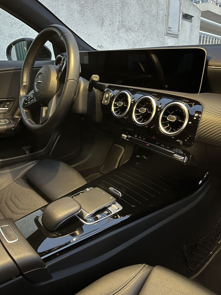 Mercedes Classe A180d Automático