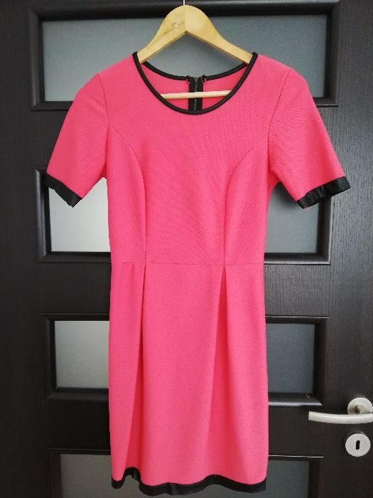 Sprzedam sukienkę, rozmiar 34