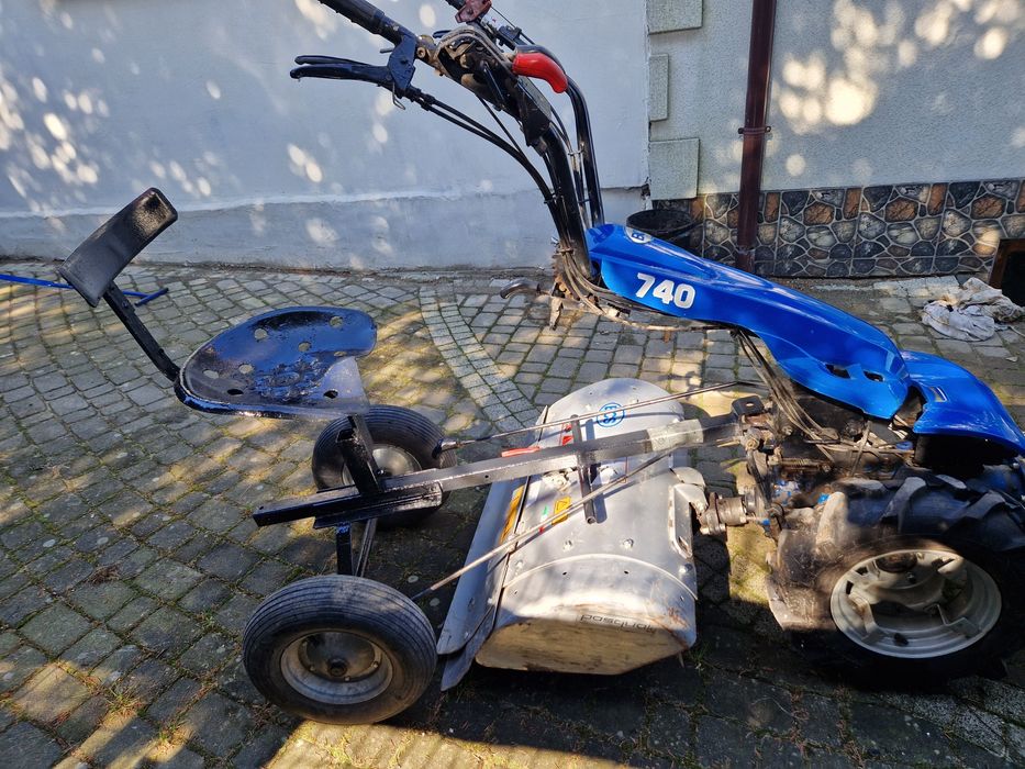 Traktorek  bcs 740 z glebogryzarką oraz wózek operatora