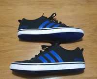 Buty Adidas FY8579