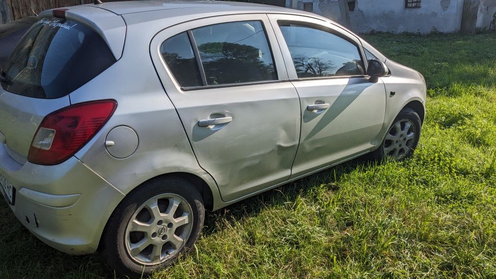 Corsa d,2008 1.4l