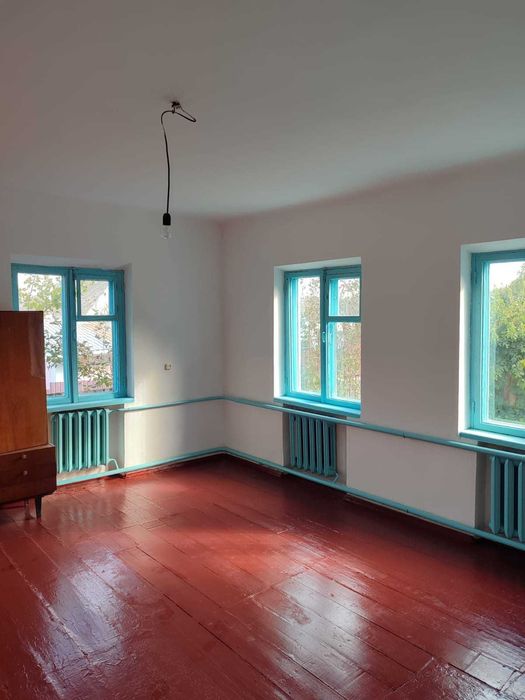 Продам будинок в смт Вільшана.