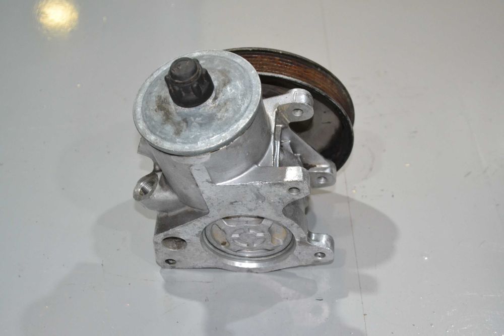 Насос Гур Mercedes 190 (W201) Evolution II 2.5 2.3Benz/2.0D 1983-1993