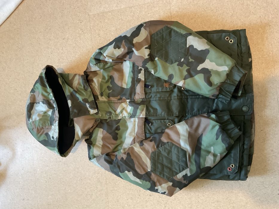 Тепла куртка на хлопця 10—12р