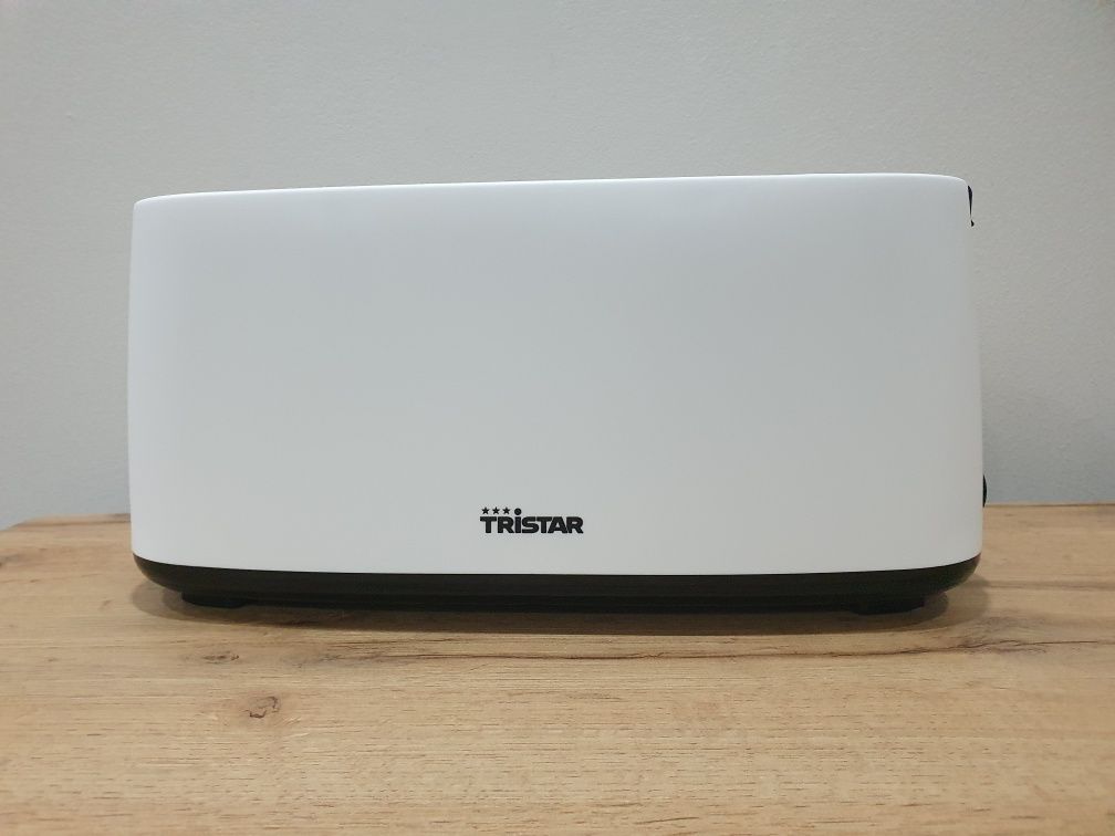 Toster na 4 kromki Tristar BR-1057