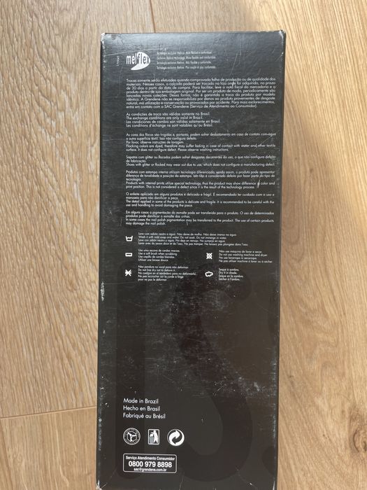 Пудрові шльопанці, сланці, шльопки Melissa