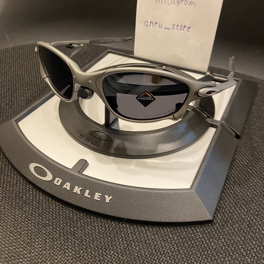 Солнцезащитные очки Oakley Black iridium Prizm