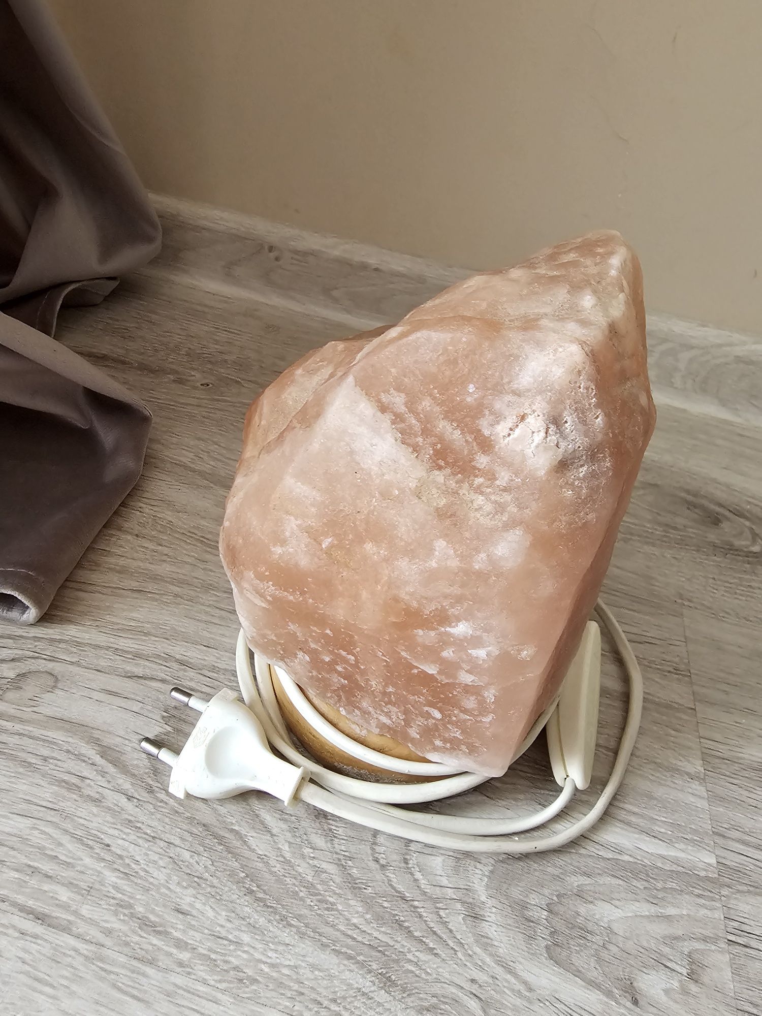 Lampa solna w pełni sprawna
