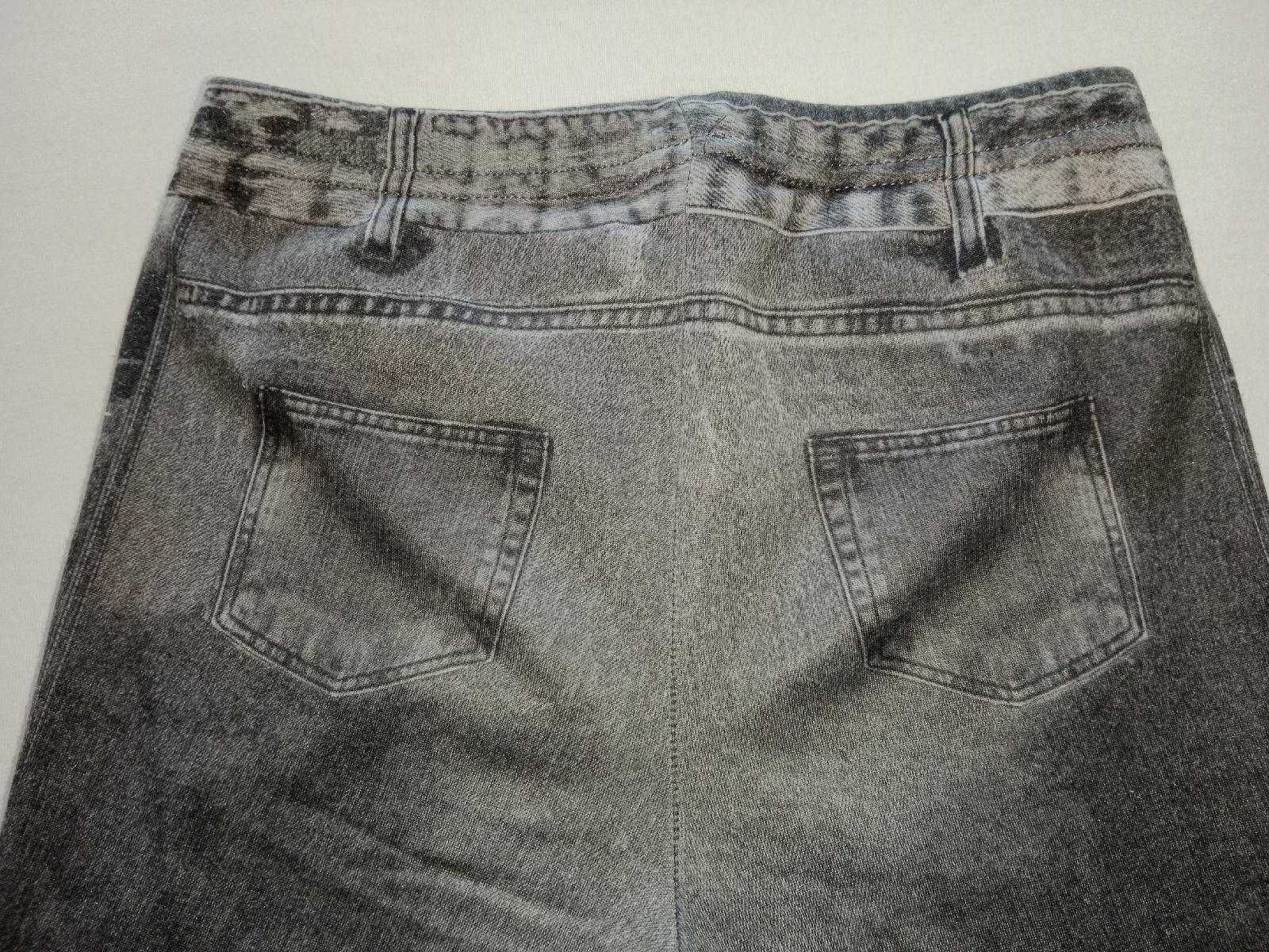 Używane duże spodnie legginsy wzór jak jeans rozmiar 110/116 tanio