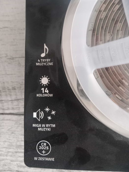 Nowa taśma LED 3m, migająca w rytm muzyki