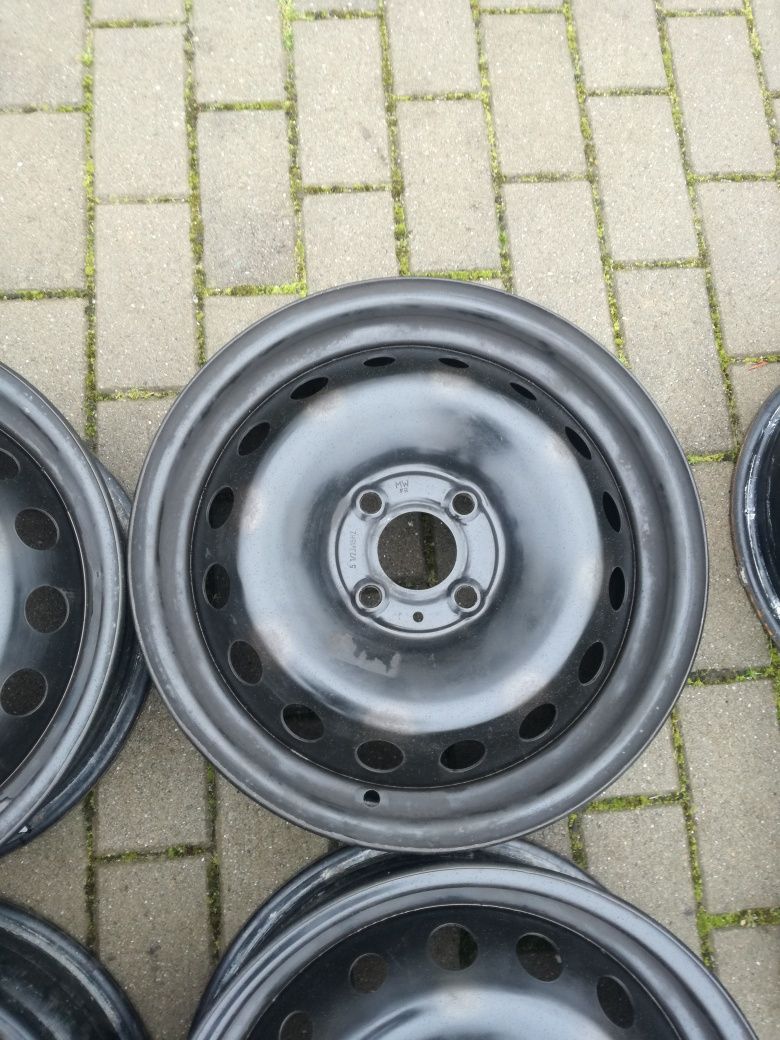 Stalowe felgi 15" Renault 4x100