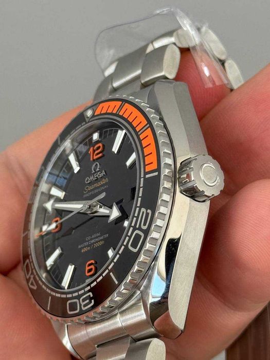 наручний чоловічий годинник Omega Planet Ocean Seamaster 600m