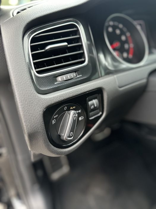 Volkswagen Golf VII 2.0 сток