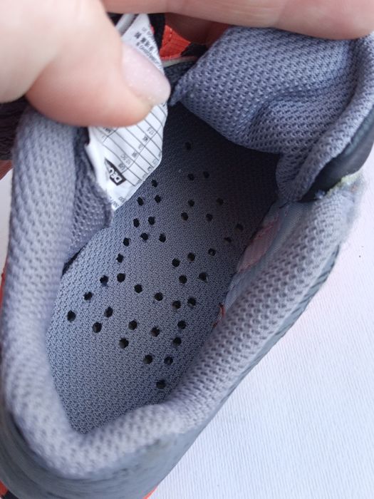 Футзали Decathlon 28 розмір