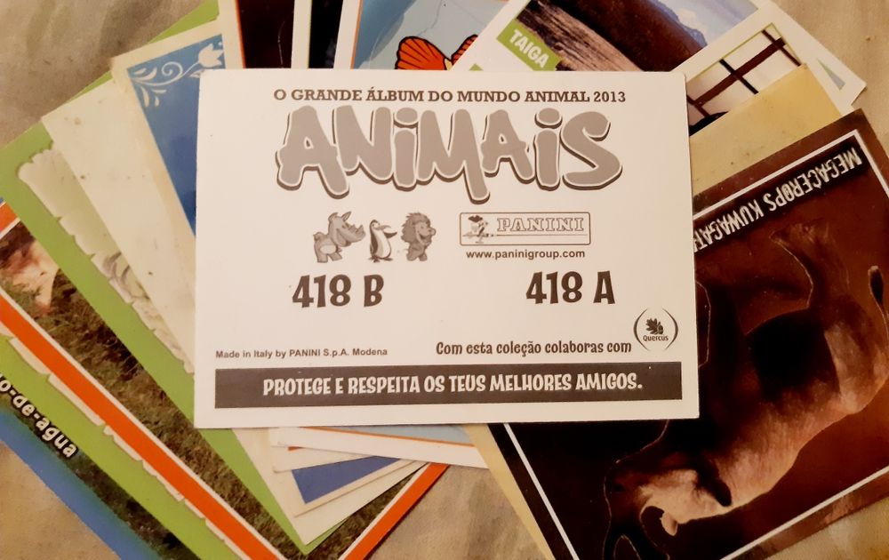 Lote cromos e brindes variados