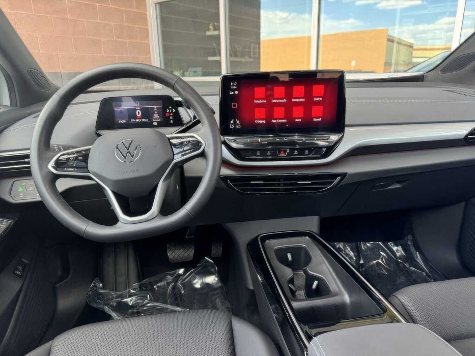 Volkswagen ID.4 S      2024