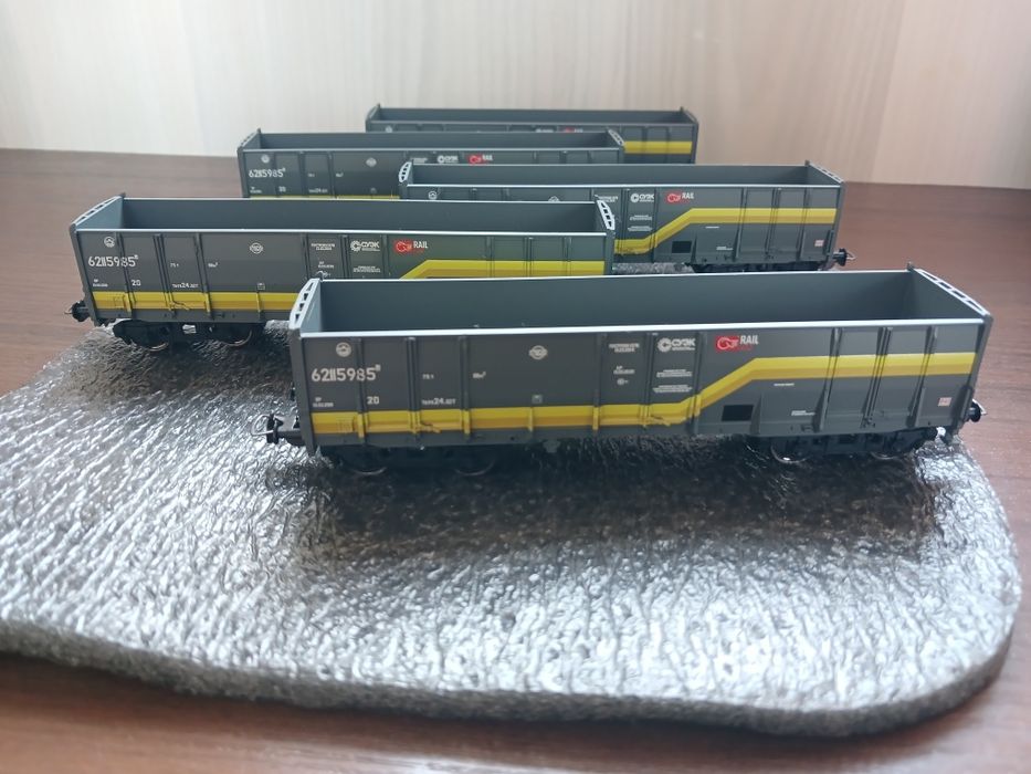 Грузовые полувагоны Piko H0(1:87)