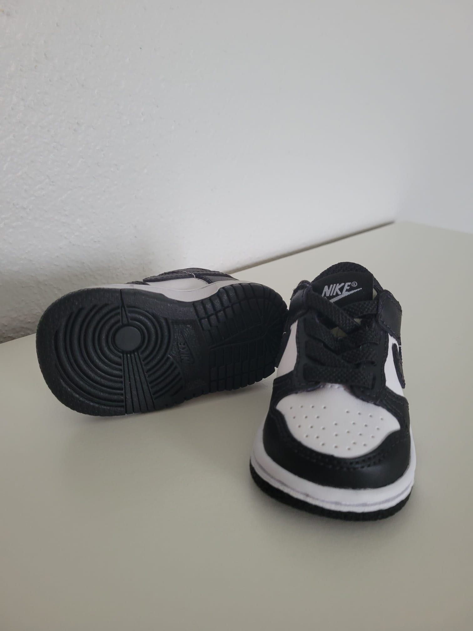 Nike Dunk Panda bebé tamanho 17