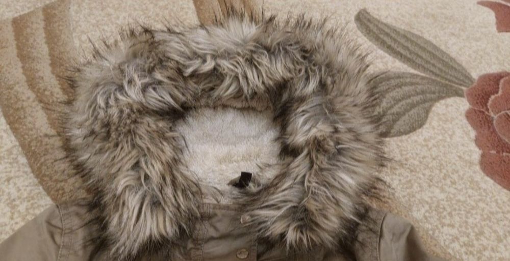 Куртка, парка  H&M. Розмір 36.