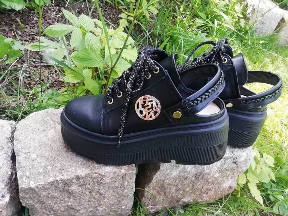 Piękne mokasyny klapki naturalna skóra nowość