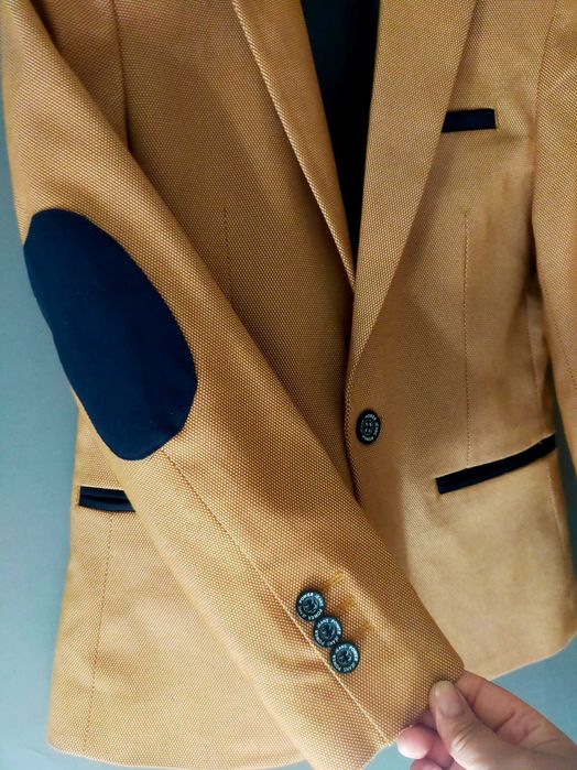 Fato de criança (Casaco, calças e camisa)