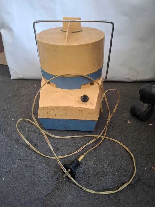 Соковыжималка ручек.