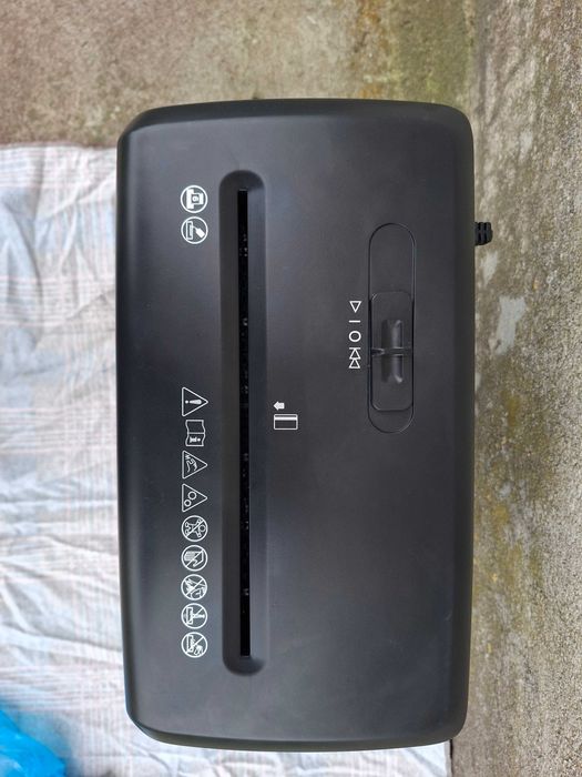 Niszczarka Fellowes FS-6C
