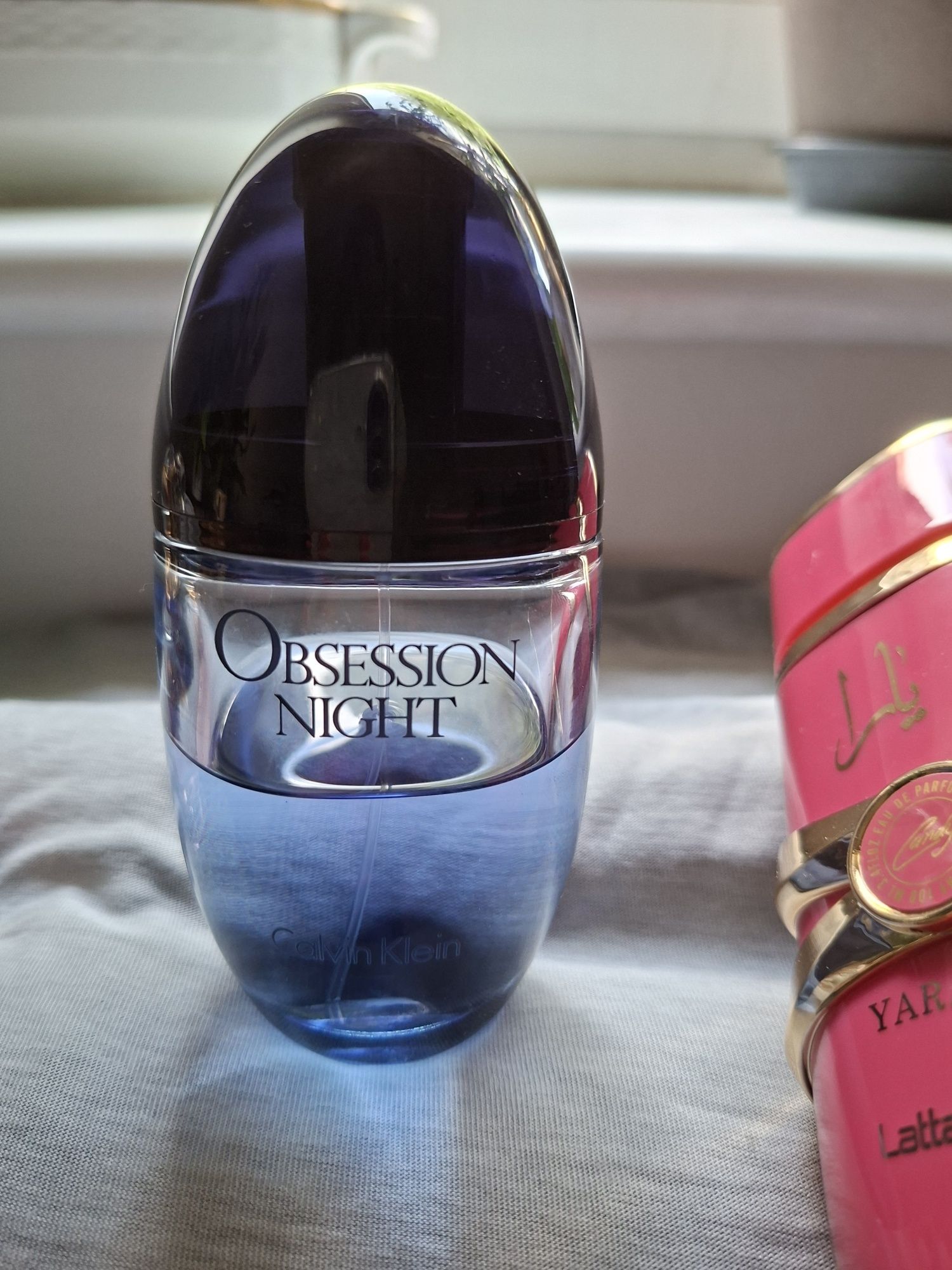 Perfumy dużo zapachów