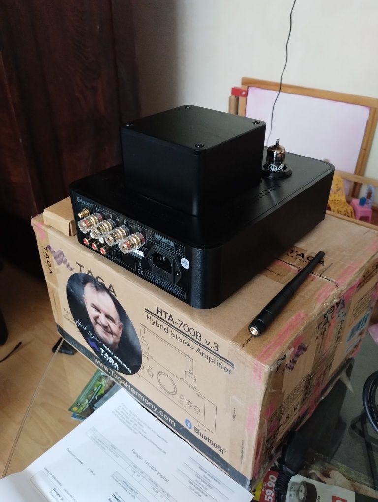 Wzmacniacz Taga harmony hta 700b v3