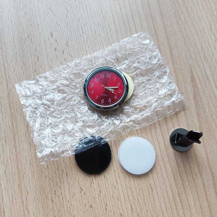 Zegarek Samochodowy Dekoracyjny QUARTZ Analog Czerwony Red PL
