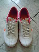 Buty damskie Nike rozmiar 38,5