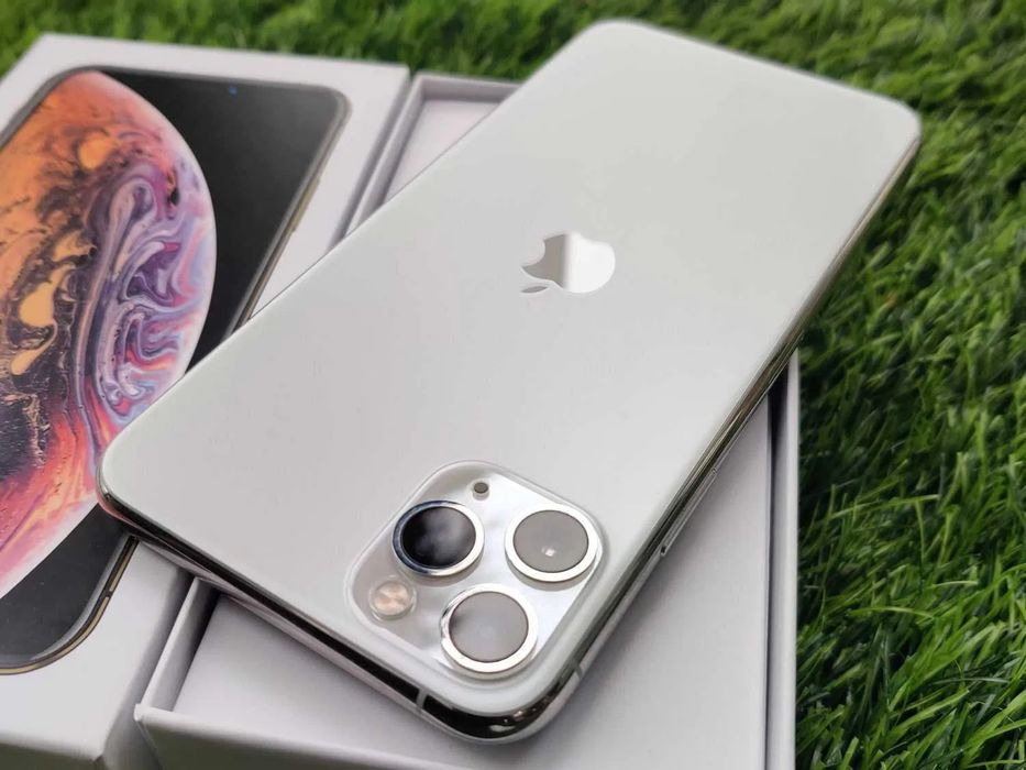 iPhone 11 Pro Max idealny stan +gratisy