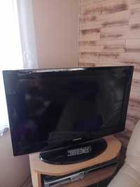 Tv Samsung  32 cale.   LE32B450