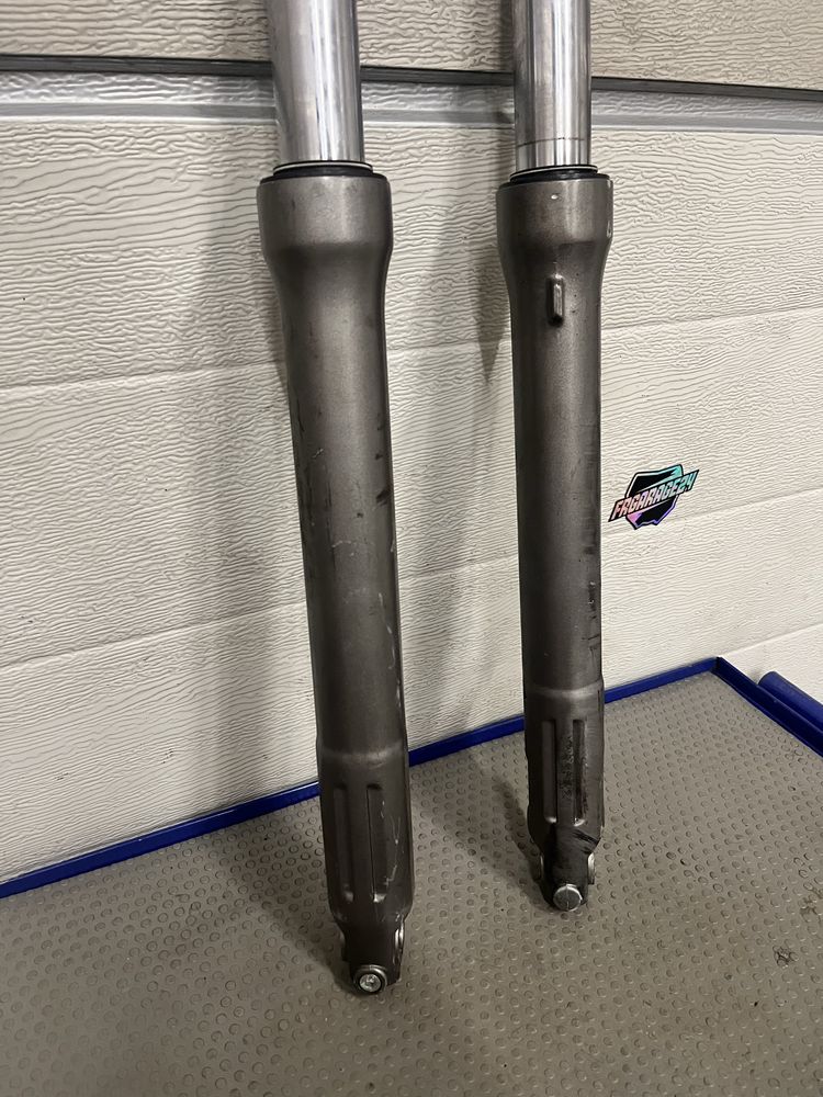 Lagi zawieszenie 37mm rieju beta sherco