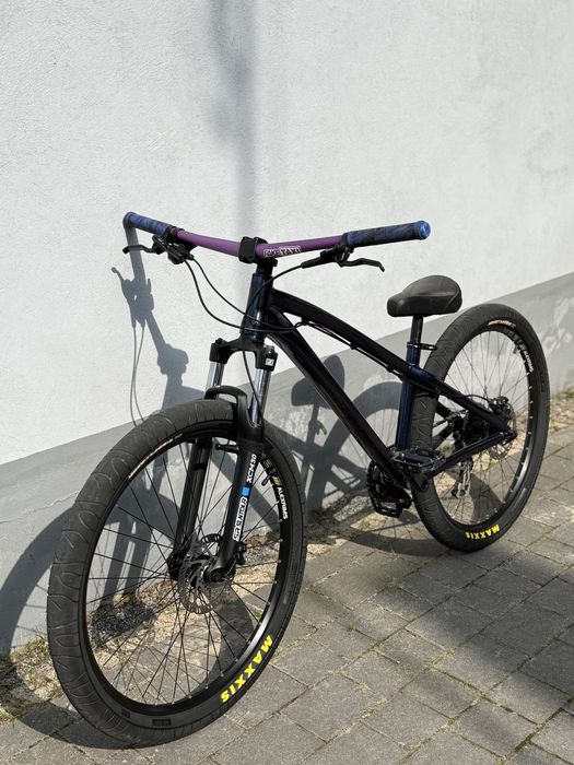 Rower Dartmoor 26Player pro Cosmic Stunt Dirt