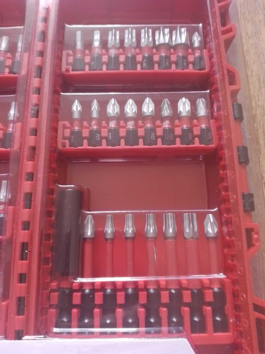 Набір біт SHOCKWAVE PACKOUT MILWAUKEE, (56шт) / 4932492006